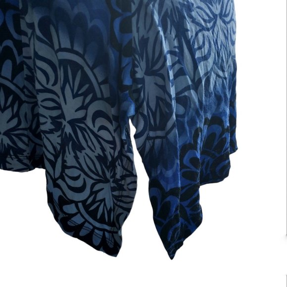 Ombre Blue Tunic Top - Picture 3 of 3